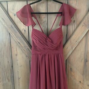 Elegant Burgundy Evening Dress